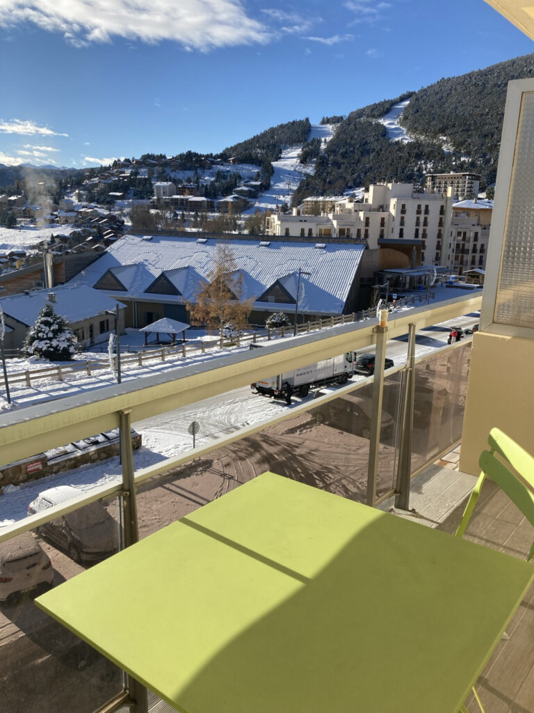 PIED DES PISTES APPARTEMENT AVEC GARAGE – 2 pièces – 1 chambre – 36 m²