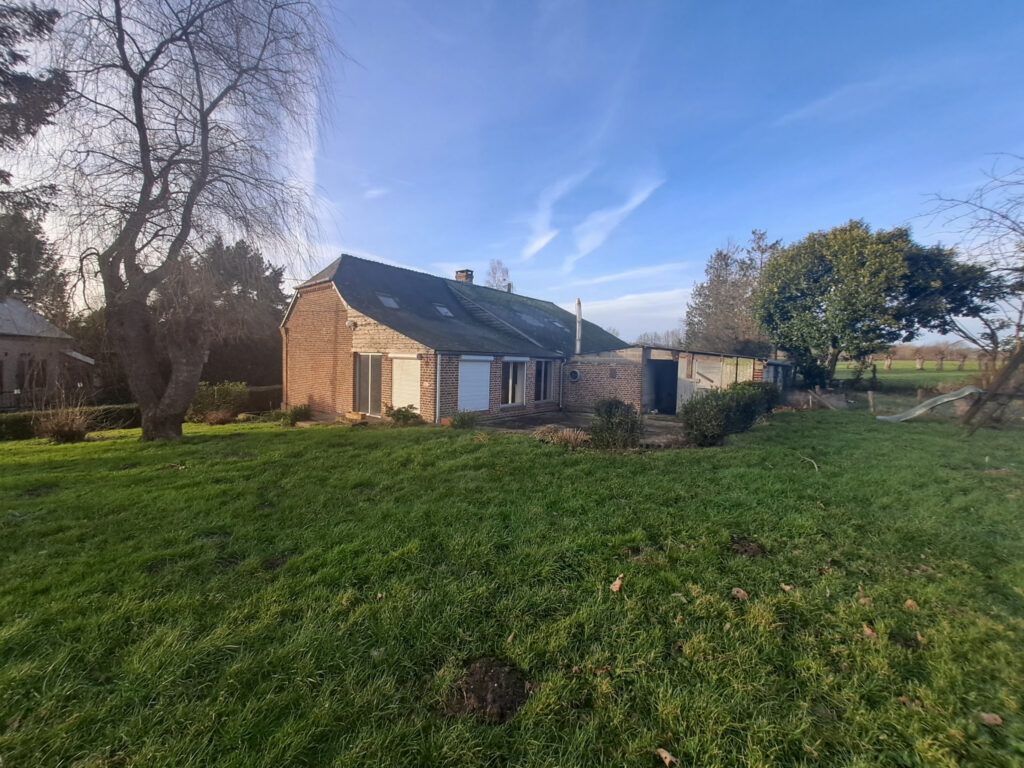AISNE GERGNY Belle maison de campagne située au calme – 9 pièces – 6 chambres – 206 m²