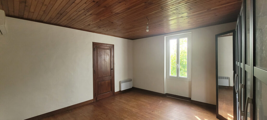 Maison et grand terrain avec vue panoramique – 4 pièces – 3 chambres – 130 m²