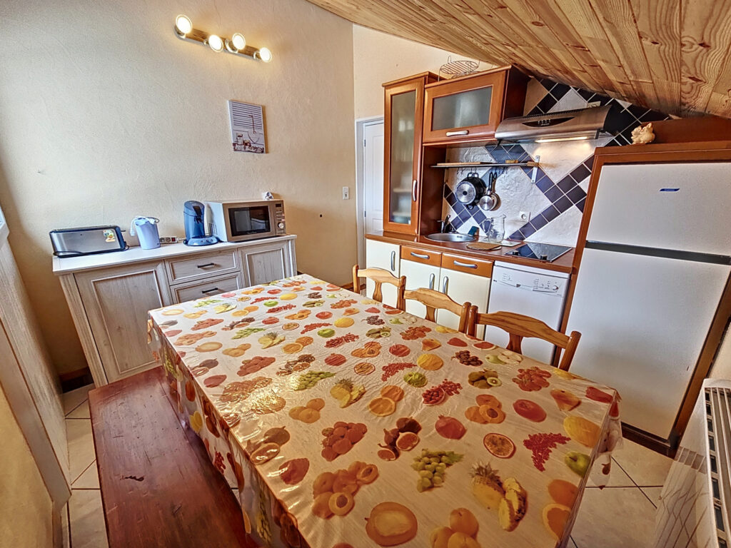 Appartement de 46m2 avec vue imprenable sur la station GUZET – 3 pièces – 2 chambres – 46 m²