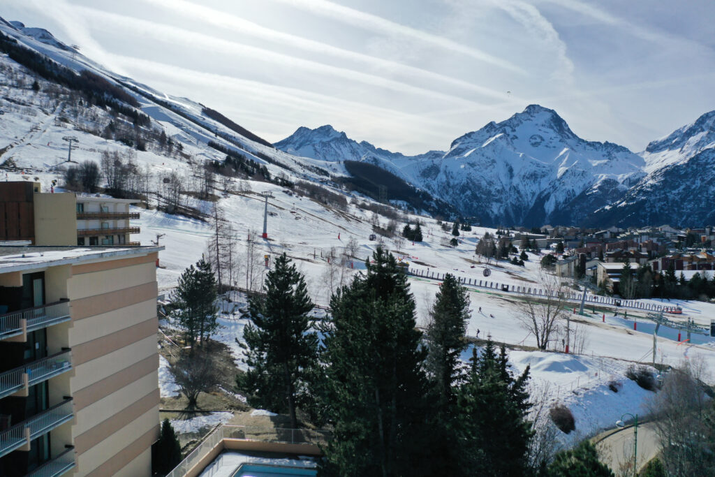 APPARTEMENT OFFRANT SUPERBE VUE ! – 1 pièce – NR chambres – 26.55 m²