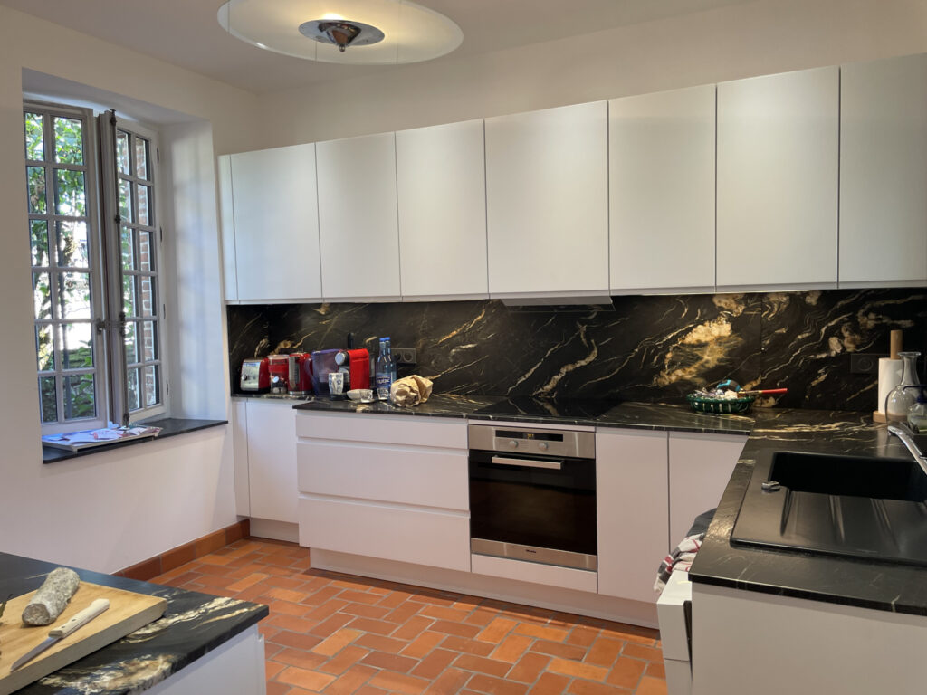 Maison DAMPIERRE EN BRAY  – 8 pièces – 4 chambres – 211 m²