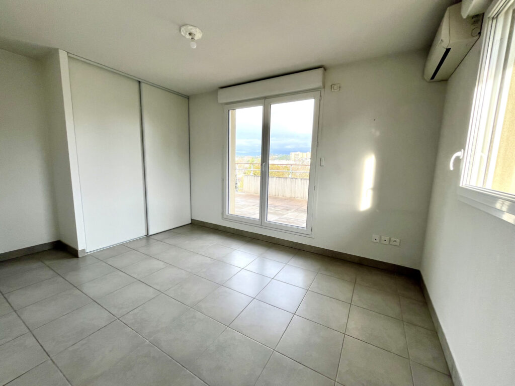 3/4P TOIT TERRASSE VUE PANORAMIQUE – 3 pièces – 2 chambres – 72.8 m²