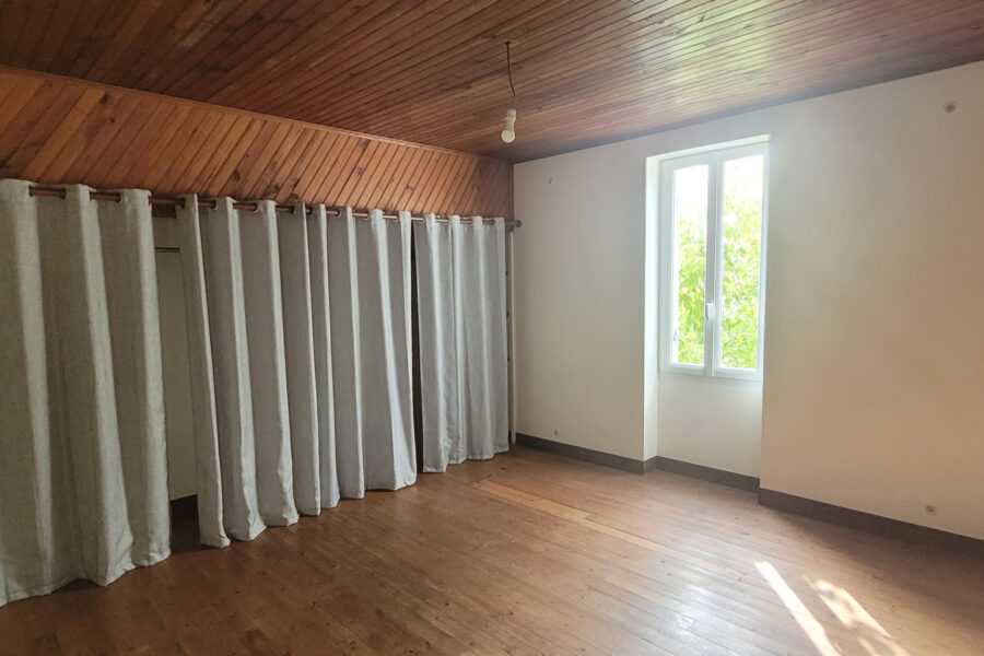 Maison à vendre à Lamothe-landerron