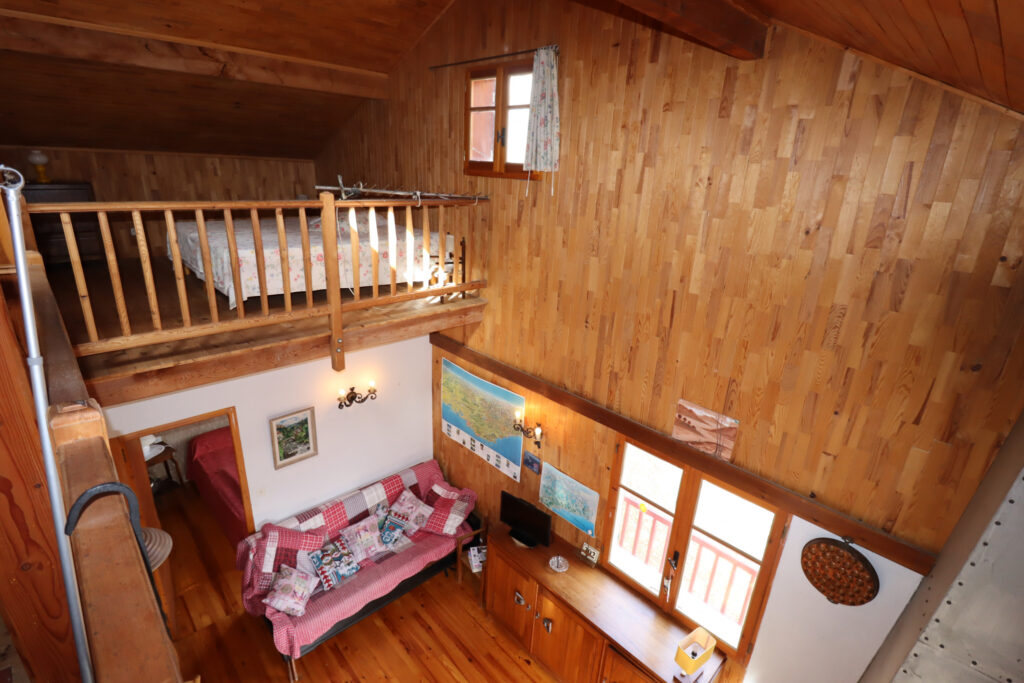 Maison avec très belle vue – 4 pièces – 2 chambres – 89.8 m²