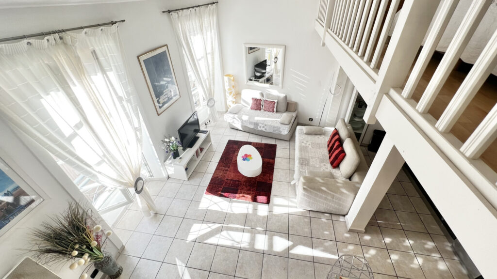 Place Massena – 2 pièces dernier étage – 2 pièces – 1 chambre – 46.02 m²