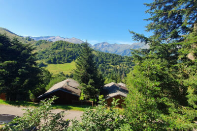 Chalet avec magnifique vue sur la montagne – 4 pièces – 3 chambres – 60 m²