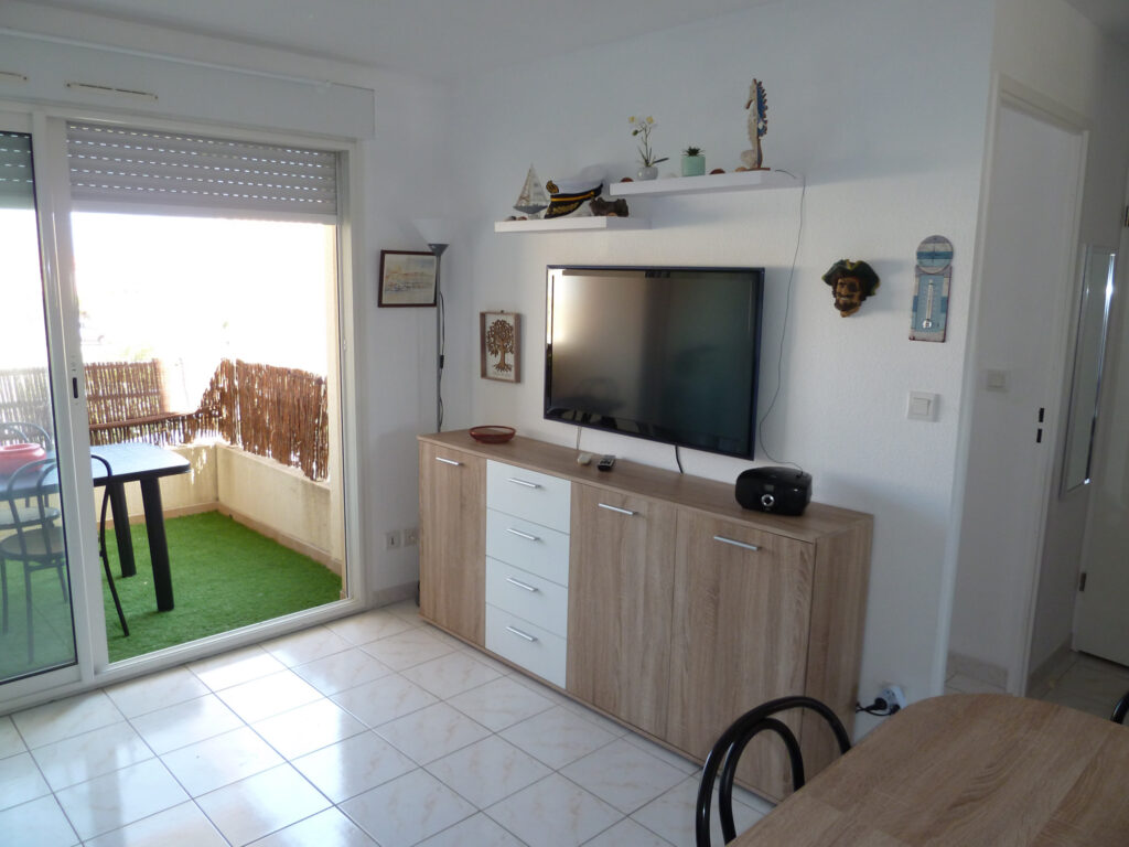 Appartement T2 à 100m de la plage vue mer – 2 pièces – 1 chambre – 30 m²