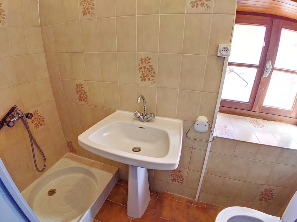 Maison de ville rénovée dans un village dynamique  – 3 pièces – 1 chambre – 65 m²