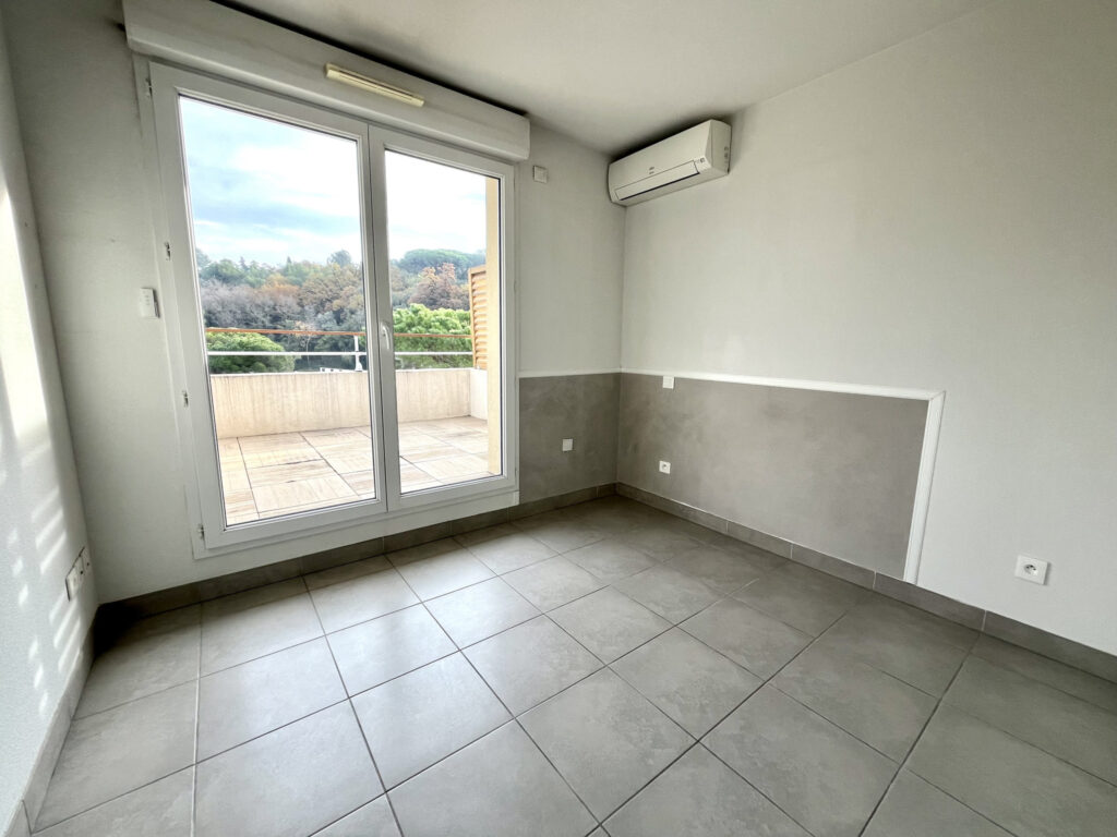 3/4P TOIT TERRASSE VUE PANORAMIQUE – 3 pièces – 2 chambres – 72.8 m²