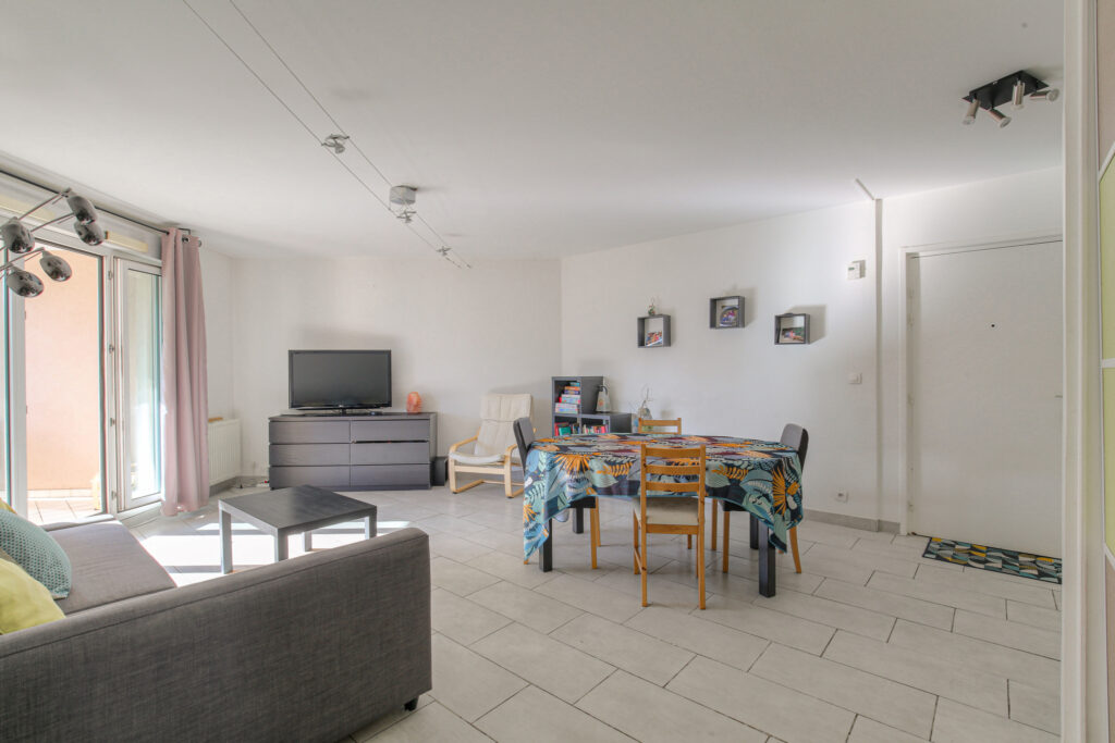 Spacieux appartement 4 pièces  – 4 pièces – 3 chambres – 88.6 m²