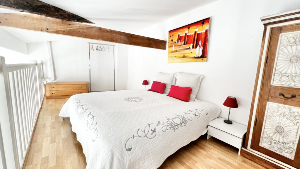 Place Massena – 2 pièces dernier étage – 2 pièces – 1 chambre – 46.02 m²