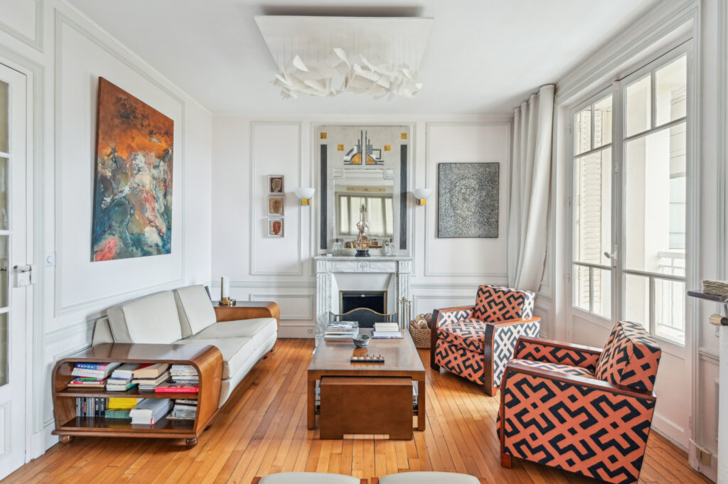 Suresnes (92) – Demeure de prestige avec vue sur Paris – 7 pièces – 5 chambres – 300 m²