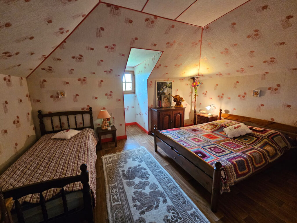 Maison 5 Pièces 171m2 Piscine Couverte – 5 pièces – 4 chambres – 171.29 m²