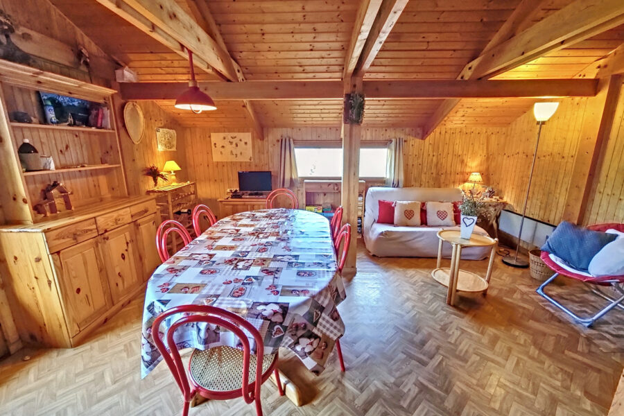 Maison à vendre à Ustou