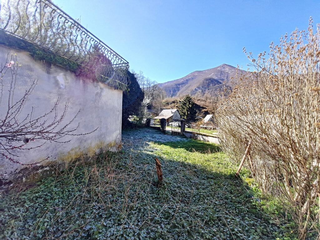 Maison 2 chambres avec vue sur les montagnes  – 3 pièces – 2 chambres – 63 m²