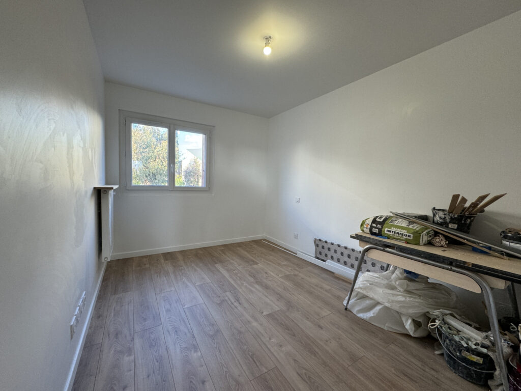 Appartement 4 pièces entièrement rénové – 4 pièces – 3 chambres – 74 m²