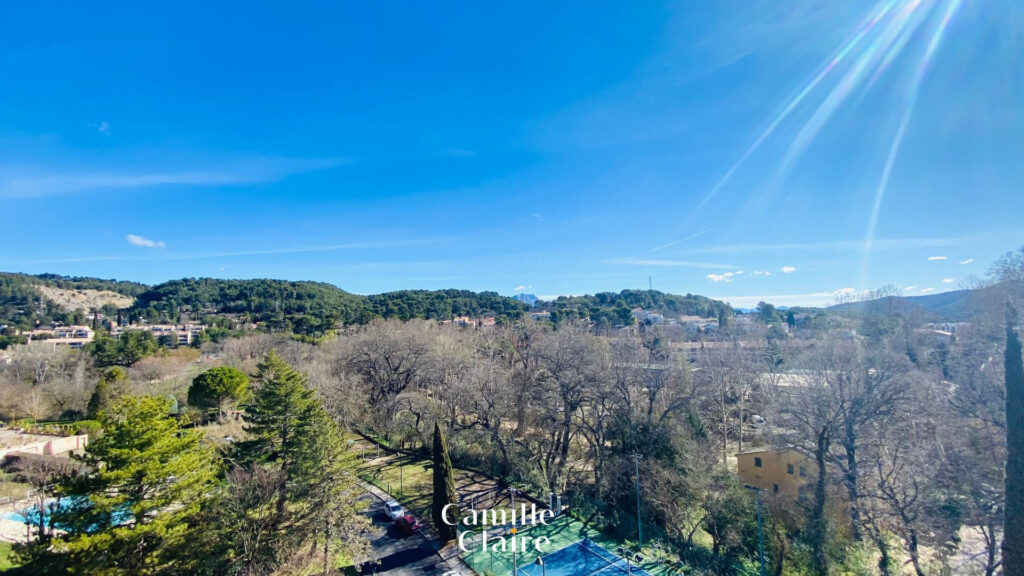 Dernier étage : Appartement T3 – T4 avec terrasse – résidenc – 4 pièces – 3 chambres – 90 m²