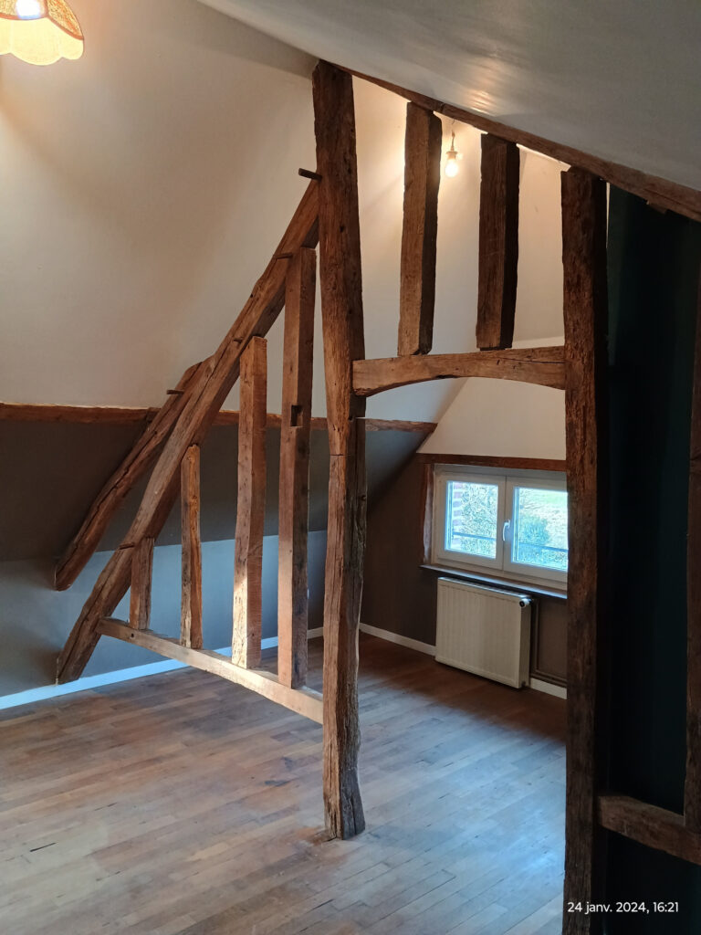 AISNE GERGNY Belle maison de campagne située au calme – 9 pièces – 6 chambres – 206 m²