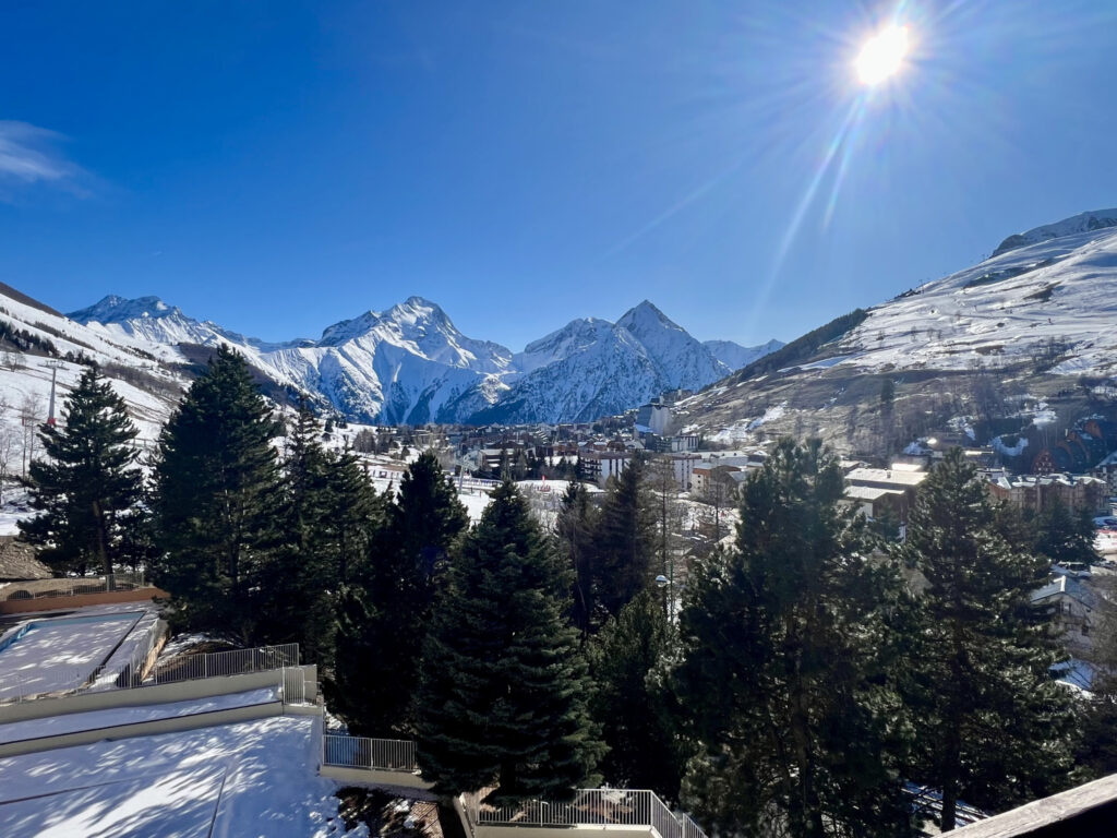 APPARTEMENT OFFRANT SUPERBE VUE ! – 1 pièce – NR chambres – 26.55 m²