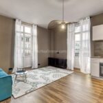 Somptueux appartement T3 meublé et refait à neuf au cœur du centre-ville – 3 pièces – NR chambres – 8 voyageurs – 55 m²