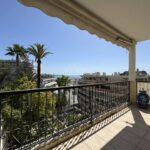 Vente en Nue-Propriété d’un penthouse en plein cœur de Cannes avec Piscine et Vue Mer – 5 pièces – 3 chambres – 2 voyageurs – 141.05 m²