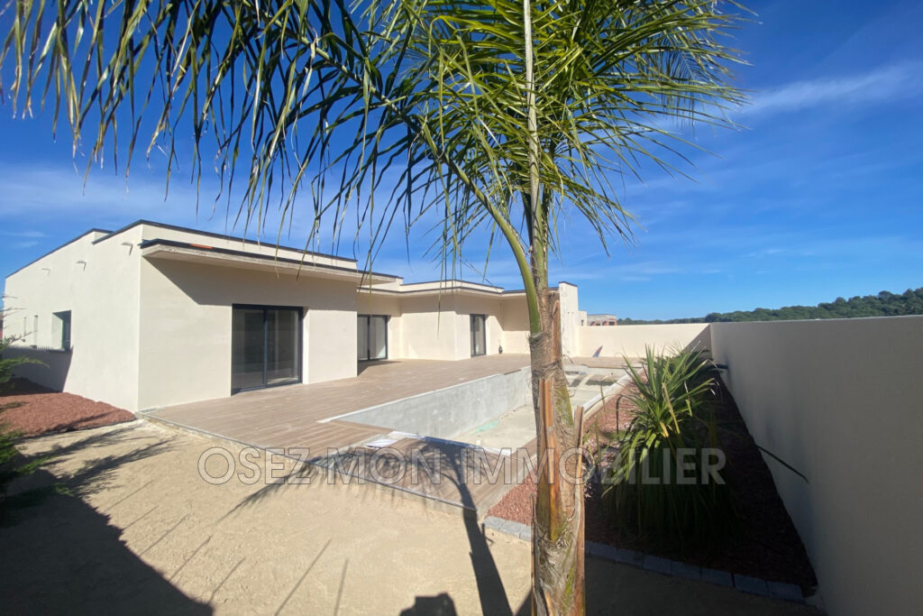 vente maison contemporaine 5 Pièce(s) – 5 pièces – 4 chambres – 140.00 m²