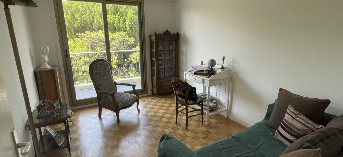 Vue mer – Appartement Prestigieux à Nice secteur FABRON – 5 pièces – 3 chambres – 115 m²