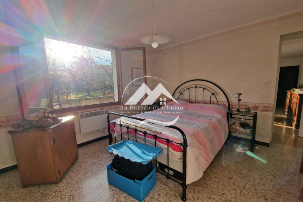 vente maison 5 Pièce(s) – 5 pièces – 4 chambres – 97.00 m²