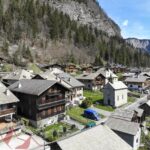 Ferme traditionnelle savoyarde de cinq chambres dans le quartier le plus recherché de Morzine – 10 pièces – 7 chambres – 10 voyageurs – 190 m²