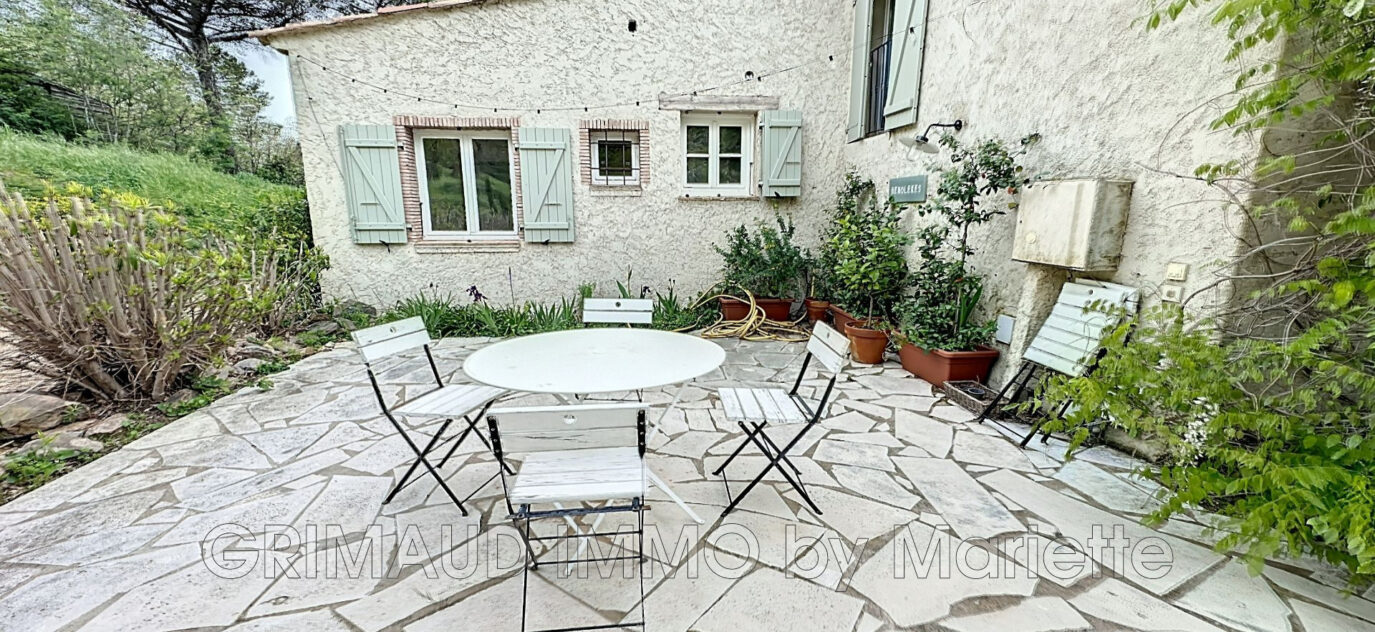 belle maison sur 9057m² de terrain avec piscine et 3 chambres – 5 pièces – 3 chambres – 132.46 m²