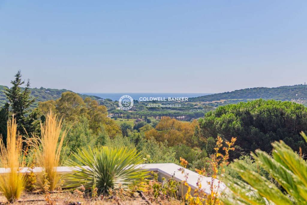 Somptueuse Villa contemporaine neuve 552m2 – Golfe de Saint-Tr – 10 pièces – 6 chambres – 552.00 m²