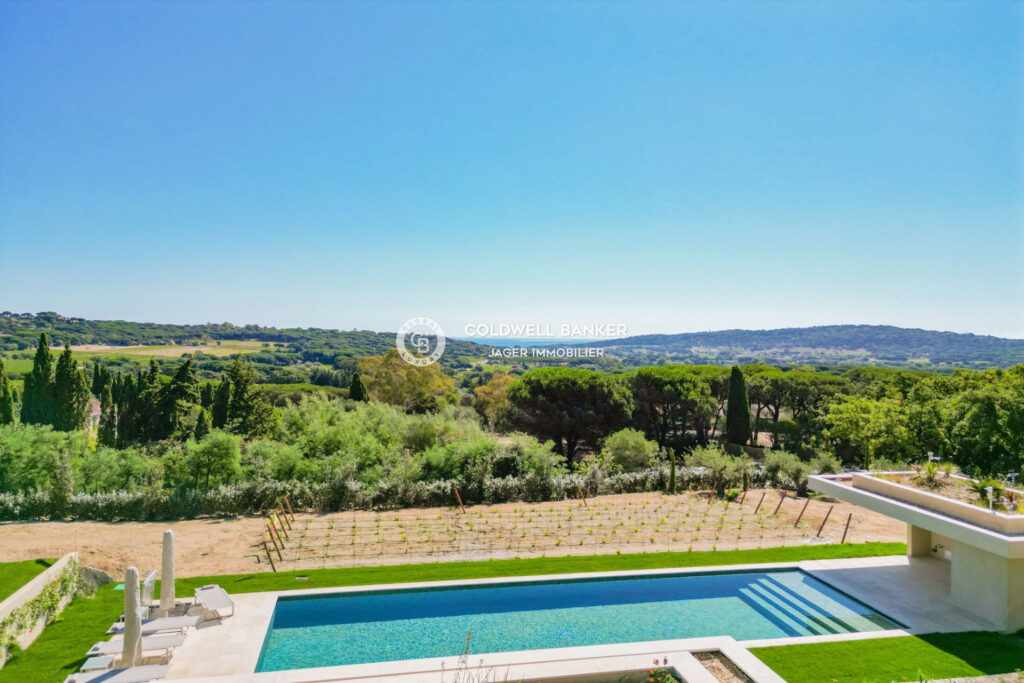 Somptueuse Villa contemporaine neuve 552m2 – Golfe de Saint-Tr – 10 pièces – 6 chambres – 552.00 m²