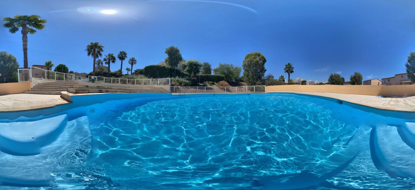 Cannes, Croix des gardes, 4 pièces au calme avec piscine – 4 pièces – 3 chambres – 80.13 m²