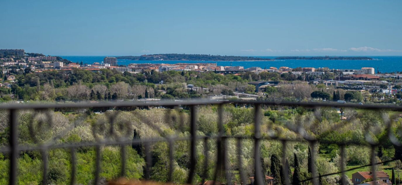 Villa de charme proche du bord de mer – 5 pièces – 3 chambres – 140 m²