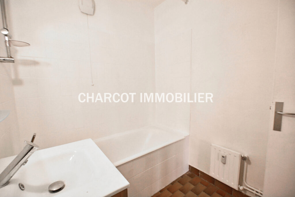 LYON 5ÈME (69005) – VENTE APPARTEMENT DE 71 M2 – TYPE 3 + CA – 3 pièces – 2 chambres