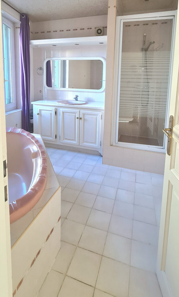 Appartement T4 avec terrasse – 3 pièces – 2 chambres – 95 m²