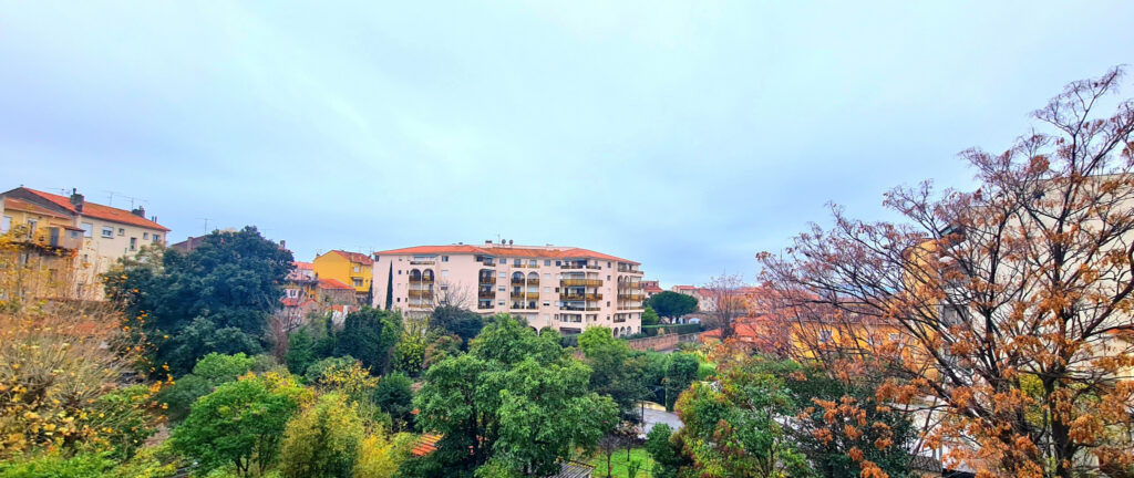 Appartement T4 avec terrasse – 3 pièces – 2 chambres – 95 m²