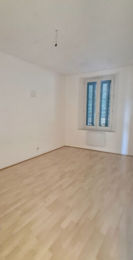 Appartement T4 avec terrasse – 3 pièces – 2 chambres – 95 m²