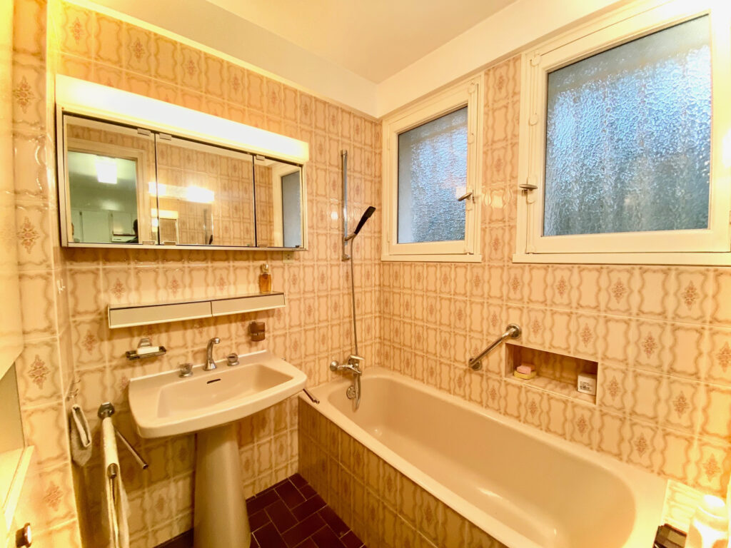 Grand appartement T3 vue lac à Evian-les-Bains  – 3 pièces – 2 chambres – 74 m²