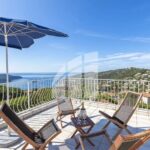 VILLEFRANCHE SUR MER // Corne d’Or – EXCEPTIONNELLE Villa 5-6 pièces 200m2 – Terrasses – Jardin – Piscine – SOLARIUM- Parkings / GARAGE // VILLEFRANCHE SUR MER – 5 pièces – NR chambres – 200 m²