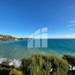 //ROQUEBRUNE CAP-MARTIN // ROOFTOP- VUE DÉGAGÉE MER – Magnifique Penthouse 118m2-  4P +Mezzanine en duplex front de mer // TERRASSE – GARAGE – AU CALME , EN PARFAIT ETAT – 4 pièces – 3 chambres – 118 m²