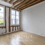 Exclusivité Ile Saint Louis –  Superbe appartement 3 pièces de 65 m² entièrement rénové avec jolies vues! – 3 pièces – 1 chambre – 10 voyageurs – 65.25 m²