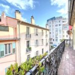 CANNES VIEUX PORT – 3 PIECES TERRASSE VUE MER – 3 pièces – 2 chambres – 2 voyageurs – 103 m²