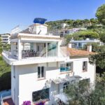 VILLEFRANCHE SUR MER // Corne d’Or – EXCEPTIONNELLE Villa 5-6 pièces 200m2 – Terrasses – Jardin – Piscine – SOLARIUM- Parkings / GARAGE // VILLEFRANCHE SUR MER – 5 pièces – NR chambres – 200 m²