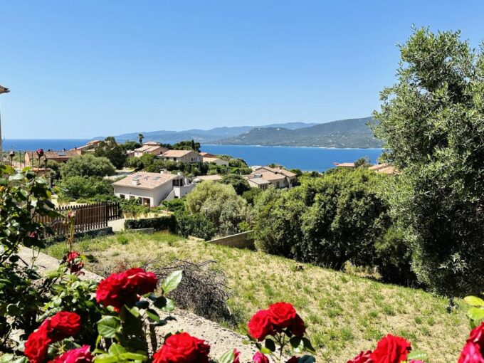 Maison à vendre à Propriano – Vue panoramique sur le golfe du Valinco – 9 pièces – 7 chambres – 258 m²