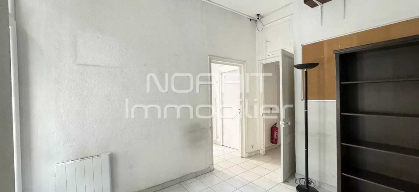 4 PIECES 77 M2 – MENTON CENTRE VILLE – GRANDE TERRASSE – 4 pièces – 3 chambres – 76.75 m²