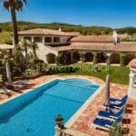 REF 2164 – RAMATUELLE – VILLA A PIED DE LA PLAGE – NR pièces – 5 chambres – 300 m²