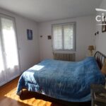 A vendre maison avec grand garage de 107m² et jardin clos – 9 pièces – 5 chambres – 181 m²