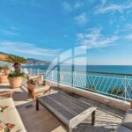 ROQUEBRUNE CAR MARTIN – MAGNIFIQUE et EXCEPTIONNEL PENTHOUSE 4 pièces Terrasse – vue panoramique mer – PIEDS DANS L’EAU // ROQUEBRUNE CAP MARTIN – 4 pièces – NR chambres – 153.77 m²